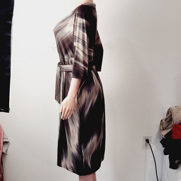 MONROE & Main Brown/Cream 3/4 Sleeve Fitted Dress Size:14 - Picture 5 of 15